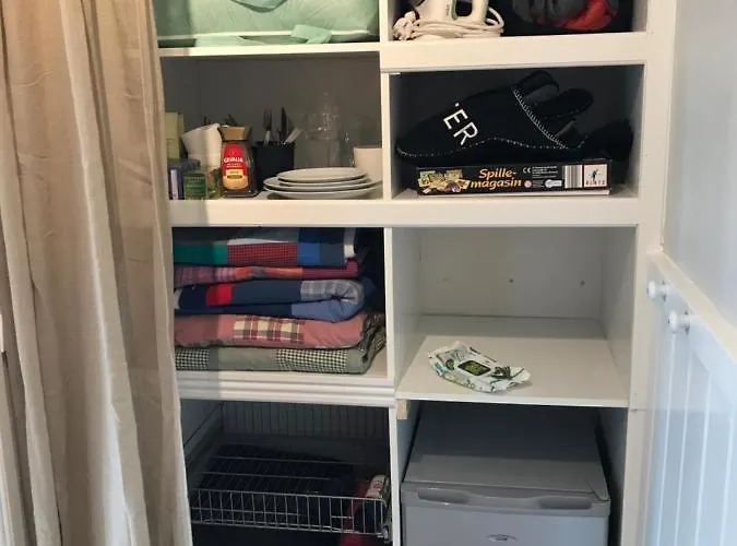 לינה וארוחת בוקר Thuroe 3*