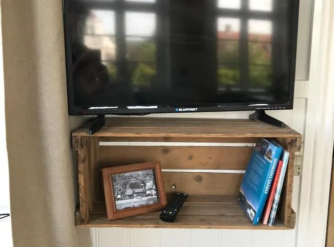 לינה וארוחת בוקר Thuroe 3*